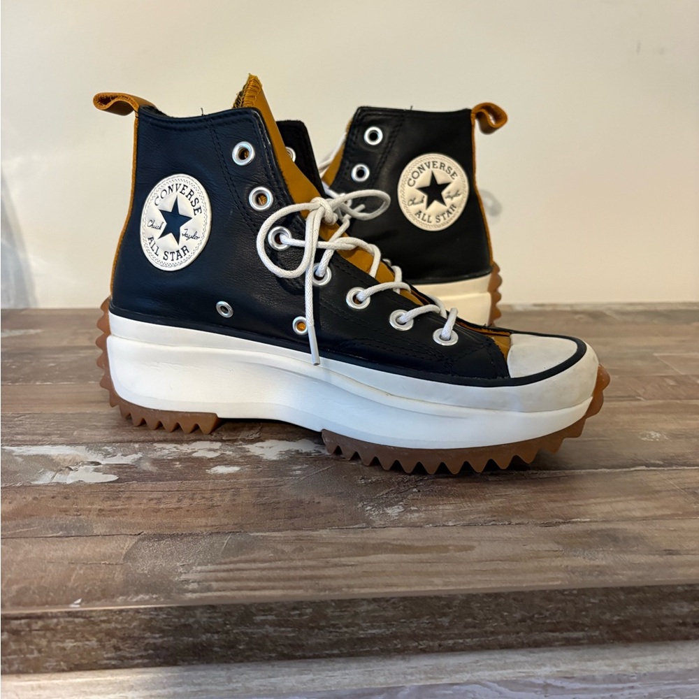 Converse Run Star Hike Leather Sneakers